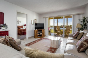 Sand Caper 103, Sleeps 4, Gulf Front, 2 Bedrooms, Elevator, Heated Pool